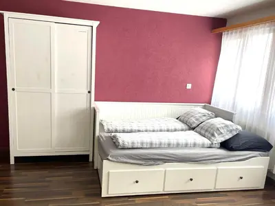 Ein Bett oder Betten in einem Zimmer der Unterkunft Schönes Studio in Guttet