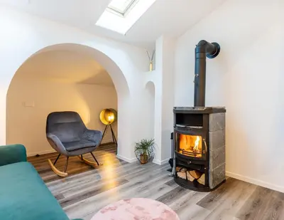 Ein Sitzbereich in der Unterkunft Bellevue & Classy Mountain View apartment