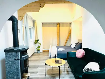 Ein Sitzbereich in der Unterkunft Bellevue & Classy Mountain View apartment