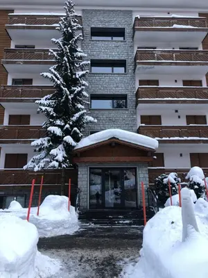 A 2 min. à pied du centre de Crans et des remontée im Winter