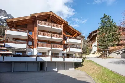 Das Gebäude in dem sich die Ferienwohnung befindet