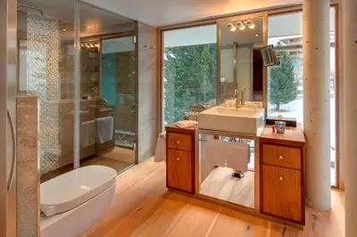 Ein Badezimmer in der Unterkunft Self Check-In Chalet Rooms