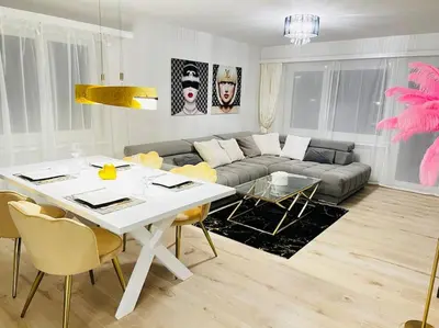 Ein Sitzbereich in der Unterkunft Valère II - appartement de 3,5 pièces de standing
