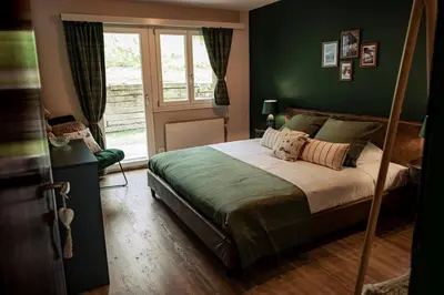 Ein Bett oder Betten in einem Zimmer der Unterkunft The Glen - GRINDELHOMES