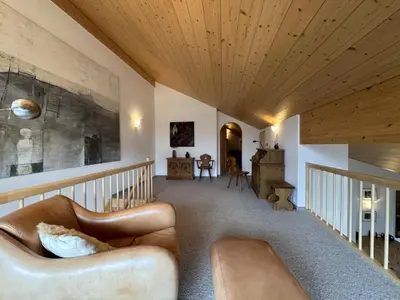 Ein Sitzbereich in der Unterkunft Chalet Bella Vista 12 - Penthouse