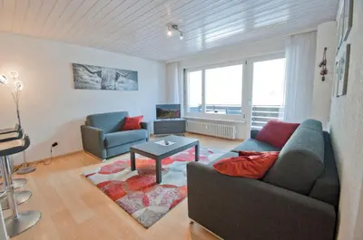 Ein Sitzbereich in der Unterkunft Haus Arola, Apartment Hirle