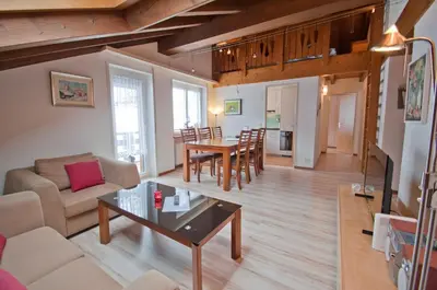 Küche/Küchenzeile in der Unterkunft Haus Bodmen B, Apartment Stellisee