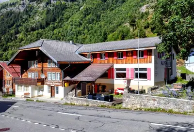 Ein allgemeiner Bergblick oder ein Berglick von der Ferienwohnung aus
