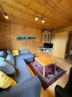 Ein Sitzbereich in der Unterkunft Chalet Siesta OG