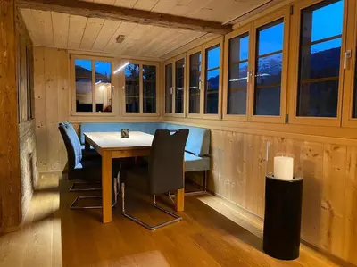 Grundriss der Unterkunft 5 Bedrooms Chalet Brünig