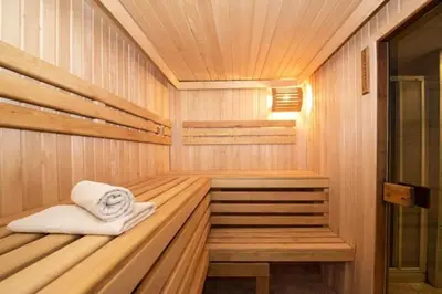 Grundriss der Unterkunft Ace Location with Pool & Sauna