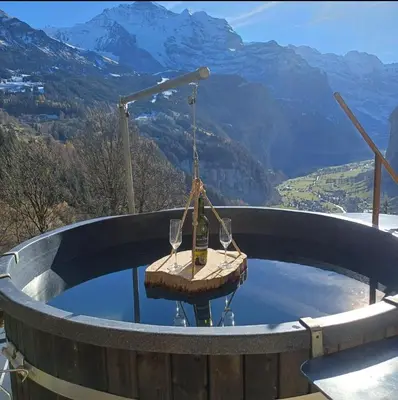 Ein allgemeiner Bergblick oder ein Berglick von der Ferienwohnung aus