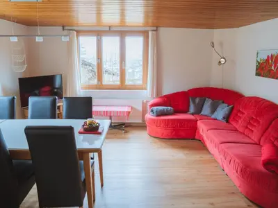 Ein Sitzbereich in der Unterkunft Apartment Burkhalter by Interhome