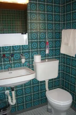 Ein Badezimmer in der Unterkunft Apartment Pony 5-Bettwohnung by Interhome