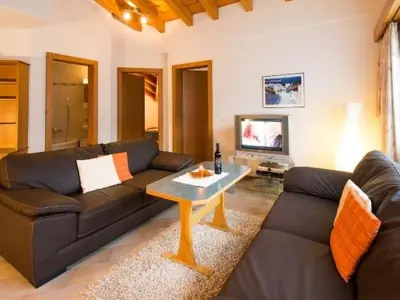 TV/Unterhaltungsangebot in der Unterkunft Apartment Haus Evita by Interhome