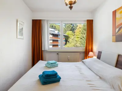 Ein Bett oder Betten in einem Zimmer der Unterkunft Apartment Vermala Soleil B 13 by Interhome