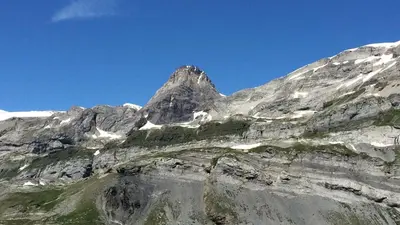 Ein allgemeiner Bergblick oder ein Berglick von der Ferienwohnung aus