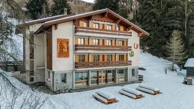 Chalet de l Ours im Winter