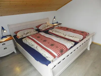 Ein Bett oder Betten in einem Zimmer der Unterkunft Apartment Panorama- Chalet by Interhome