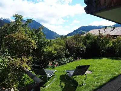 Ein allgemeiner Bergblick oder ein Berglick von der Ferienwohnung aus