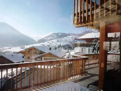 Ein allgemeiner Bergblick oder ein Berglick von der Ferienwohnung aus