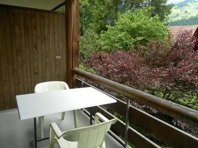 Ein Balkon oder eine Terrasse in der Unterkunft Apartment Ammerten A17 by Interhome