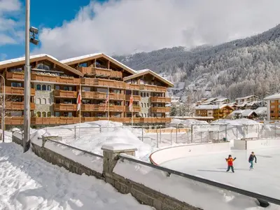 Apartment Haus Whymper Edward Suite by Interhome im Winter