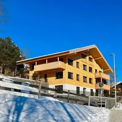 Apartment Sparenmoos - OG - DG Nord-Ost by Interhome