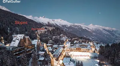 Ein allgemeiner Bergblick oder ein Berglick von der Ferienwohnung aus