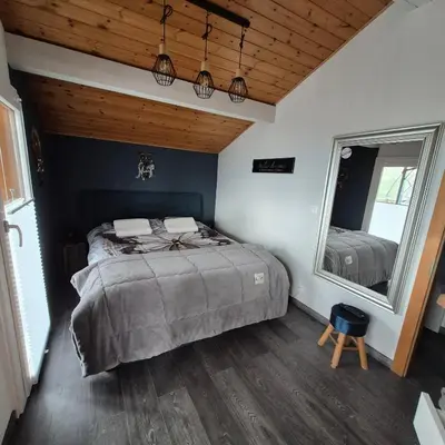 Ein Bett oder Betten in einem Zimmer der Unterkunft Alt'O Martinets 28, 1996 Basse-Nendaz
