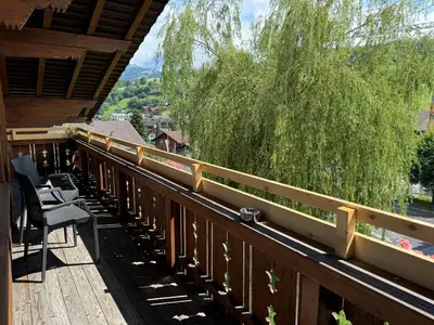 Ein Balkon oder eine Terrasse in der Unterkunft See und Berge Loft