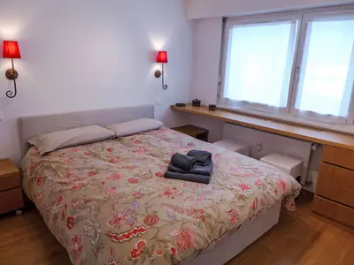 Ein Bett oder Betten in einem Zimmer der Unterkunft Apartment Les Arolles B12 by Interhome