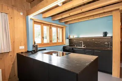 Küche/Küchenzeile in der Unterkunft Chalet Meiseli