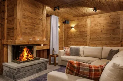 Ein Sitzbereich in der Unterkunft Chalet Edelweiss