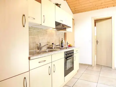 Küche/Küchenzeile in der Unterkunft Apartment Bühl by Interhome