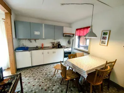 Küche/Küchenzeile in der Unterkunft Ferienhaus Bärschwendi