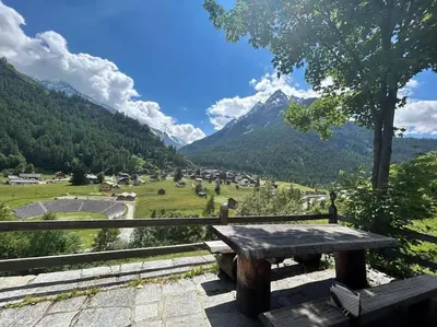 Naturlandschaft in der Nähe des Chalets