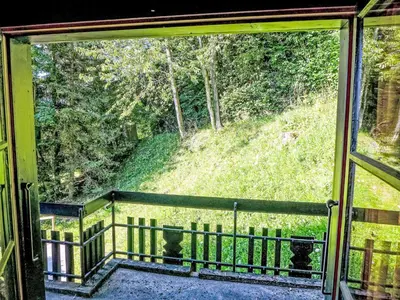 Ein Garten an der Unterkunft Chalet Sans Nom by Interhome