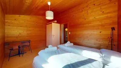 Ein Bett oder Betten in einem Zimmer der Unterkunft Mountain getaway in the heart of Nax
