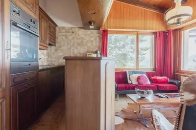 Küche/Küchenzeile in der Unterkunft Magnifique chalet mitoyen avec vue sur les montagnes