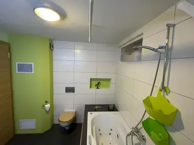 Ein Badezimmer in der Unterkunft Cresta Loft in Saas-Grund
