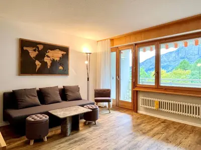 Ein allgemeiner Bergblick oder ein Berglick von der Ferienwohnung aus