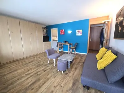 Ein Sitzbereich in der Unterkunft Panorama 20, Grosses Studio, Nahe Ski-Pisten, Parkplatz