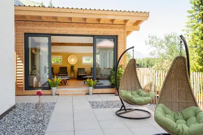 Ein Sitzbereich in der Unterkunft Toni's Alpine Loft & SPA