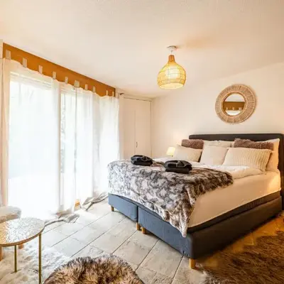 Cozy Chamia Studio