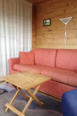 Ein Sitzbereich in der Unterkunft Apartment Sunneschy 1- OG Süd by Interhome