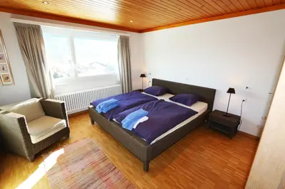 Ein Bett oder Betten in einem Zimmer der Unterkunft Haus Cristal