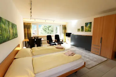 Ein Bett oder Betten in einem Zimmer der Unterkunft Haus Cristal