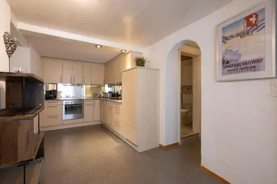 Küche/Küchenzeile in der Unterkunft 3,5 Zimmer Wohnung Eigerblick zentral in Grindelwald