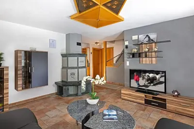 TV/Unterhaltungsangebot in der Unterkunft Maisonette Wohnung - Chalet Amethyst in Taesch bei Zermatt